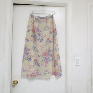 Classic Cream Floral Print Skirt